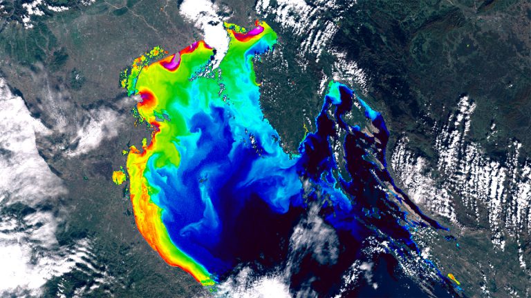 Using Satellite Data for Flood Monitoring - Earth Observation ...