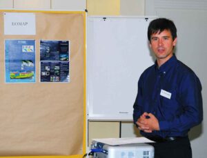 Thomas Heege presenting early EOMAP water analytics in 2006